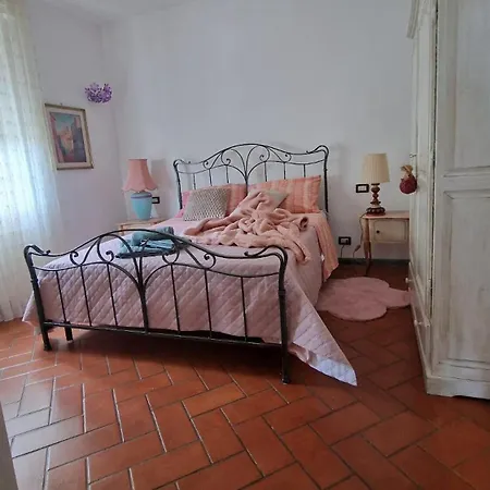 Casa Cleopatra * Romito Magra