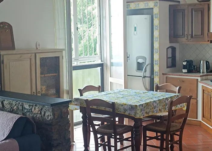 Casa Cleopatra * Romito Magra