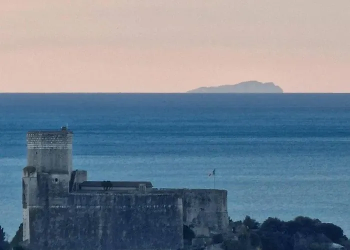 Casa Cleopatra Apartment Romito Magra